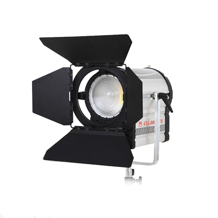 Image of Falcon Eyes Bi-Color LED Spot Lamp Dimbaar CLL-3000CTR