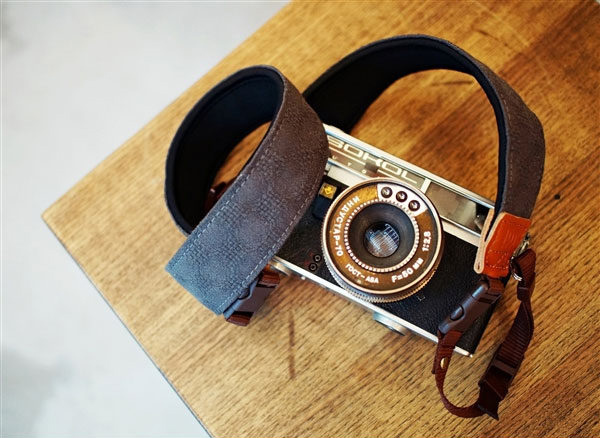 Image of iMo Donkergrijze Neopreen Camera Strap